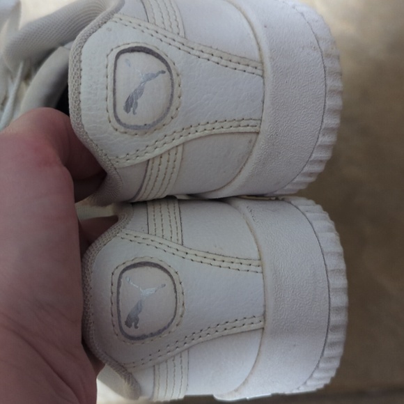 Women's Puma soft foam shoes white color size 7.5 - Picture 4 of 4